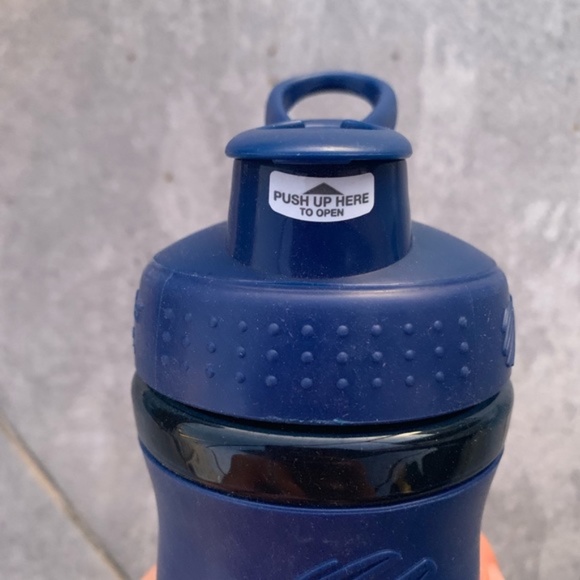 Ketolent Blender Bottle Clear Blue Rubber 26oz NWT - Picture 3 of 6